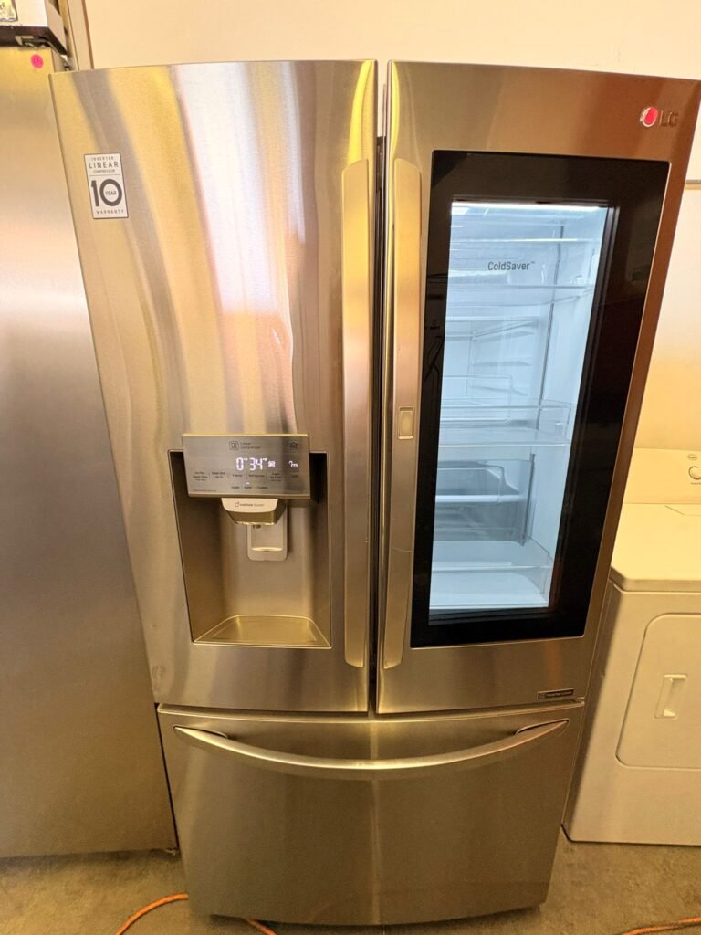 LG 28 cu. ft. French Door, InstaView, Door-In-Door Stainless Steel Fridge! With Dual Ice Maker