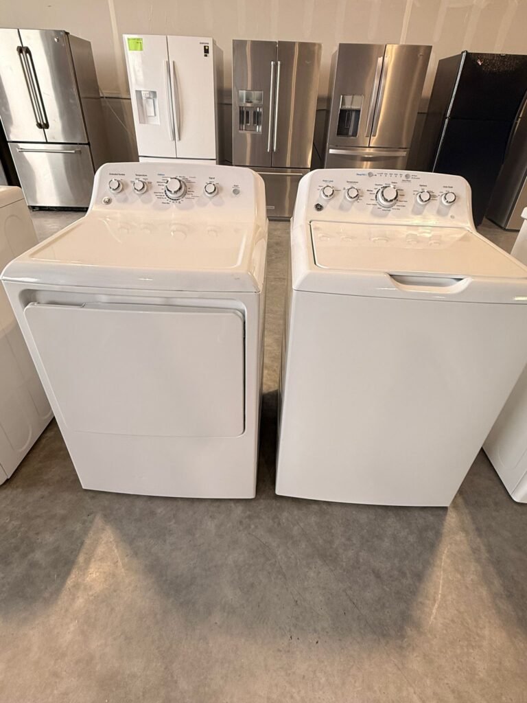 GE 4.5 cu. ft. Top-Loading Washer 7.2 cu. ft. Electric Dryer Set in White!