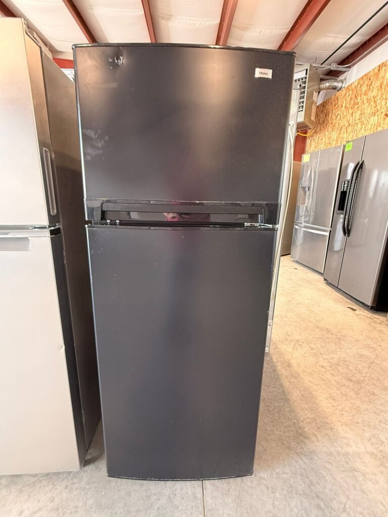 Haier 10.1 cu. ft. Top Freezer Refrigerator in Black!