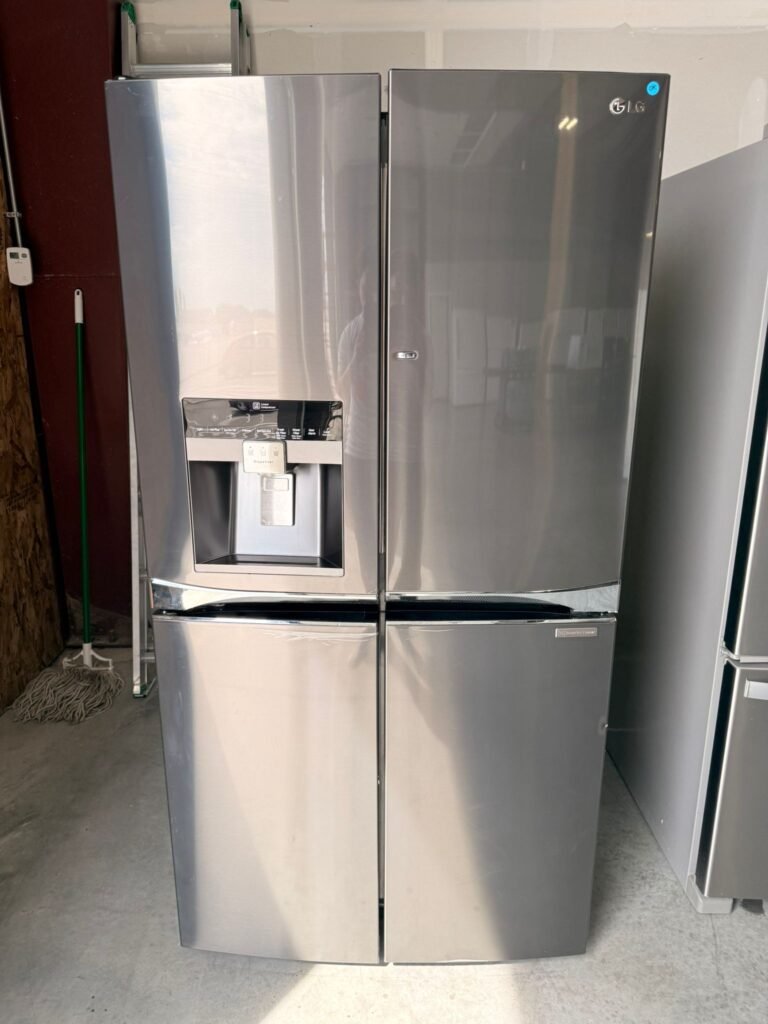 LG 30 cu. ft. 4-Door French Door, Door-In-Door, Black Stainless Steel Refrigerator!