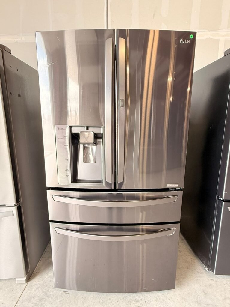 LG 30 cu. ft. 4-Door French Door, Door-In-Door Black Stainless Steel Refrigerator! With CustomChill Drawer