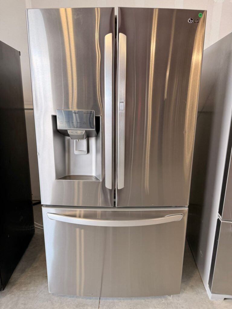 LG 30 cu. ft. French Door, Door-In-Door Stainless Steel Refrigerator! With Dual Ice Maker and Craft Ice