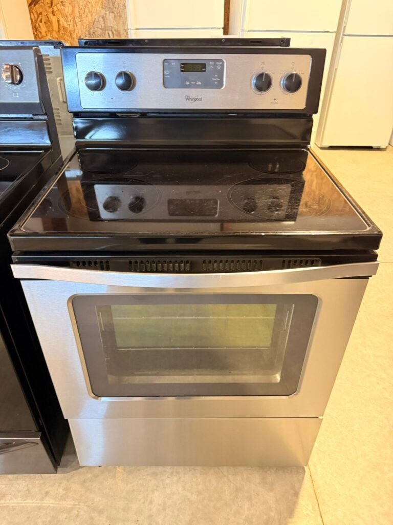 Whirlpool 30-Inch Wide Electric Range in Stainless Steel!