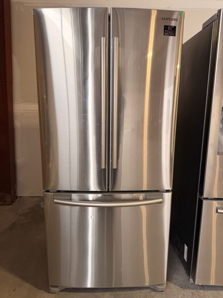 Samsung 32-Inch Wide 18 cu. ft. French Door, Counter-Depth Stainless Steel Refrigerator!