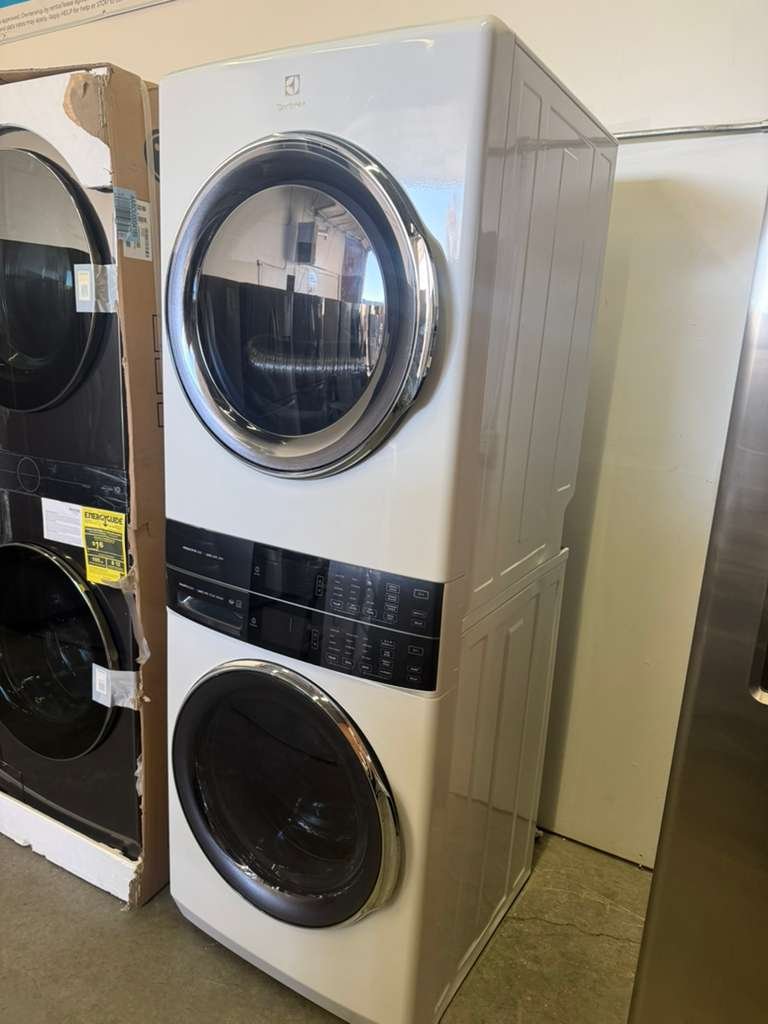 WhatsApp Image 2025-11-06 at 12.18.43 PM (1)