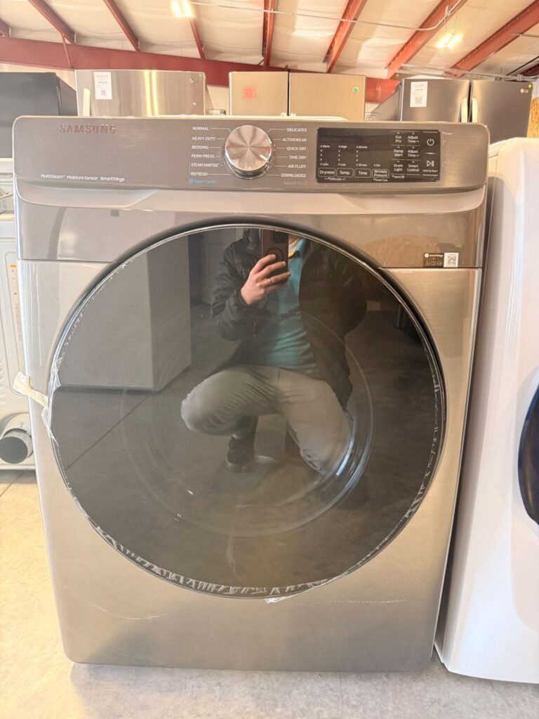 NEW OPEN BOX Samsung 7.5 cu. ft. Vented Smart Stackable Electric Dryer in Platinum with Steam Sanitize!