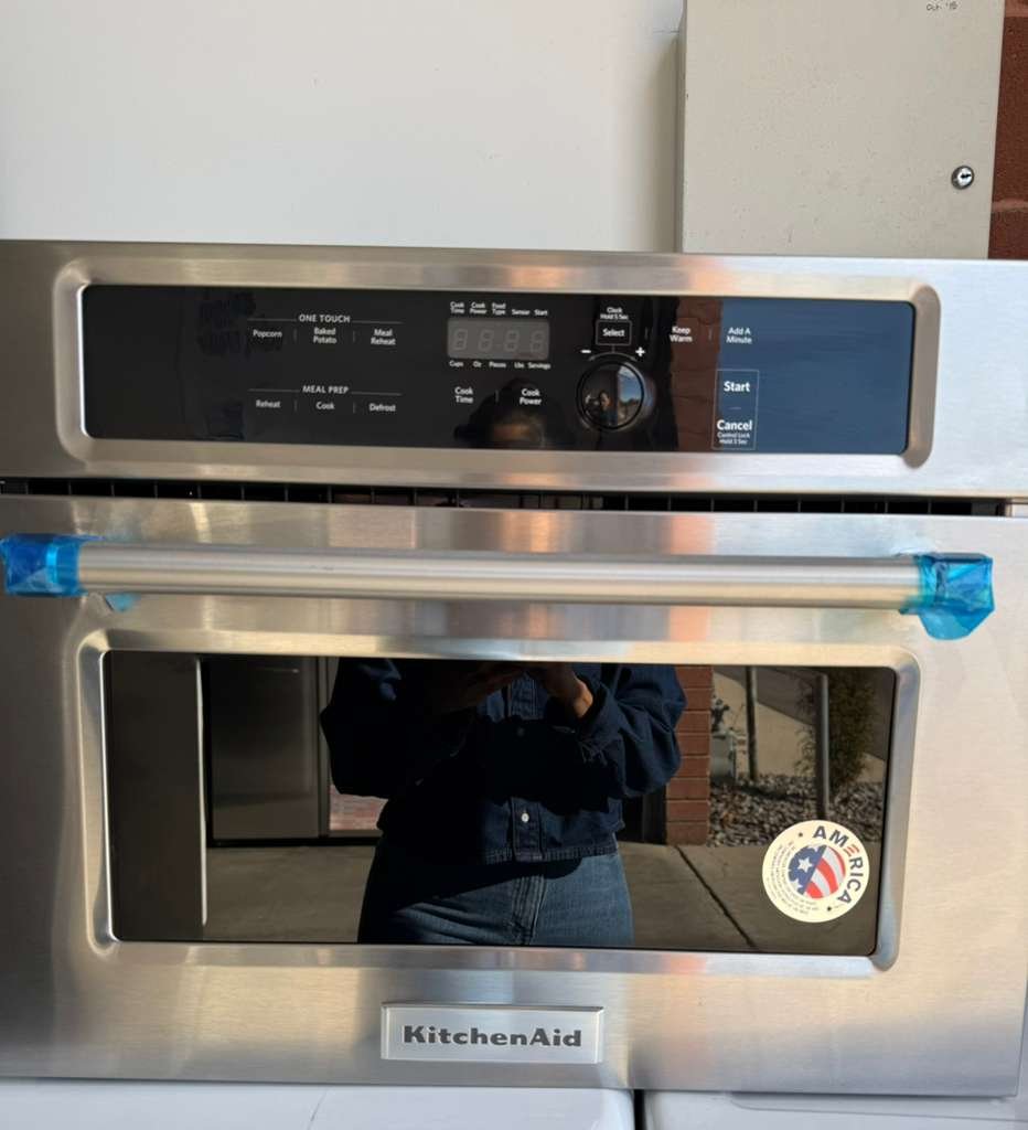 KitchenAid 1.4 cu. ft. Built-In Microwave in Stainless Steel!