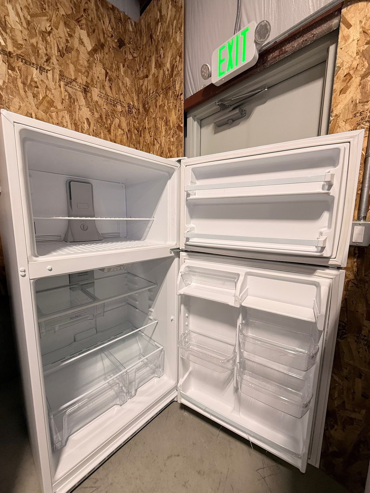 WhatsApp Image 2025-12-03 at 2.22.45 PM (4)