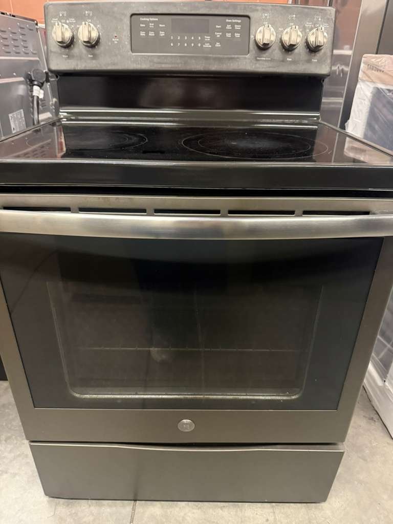 GE 30-Inch Electric Range with Convection Oven in Slate!