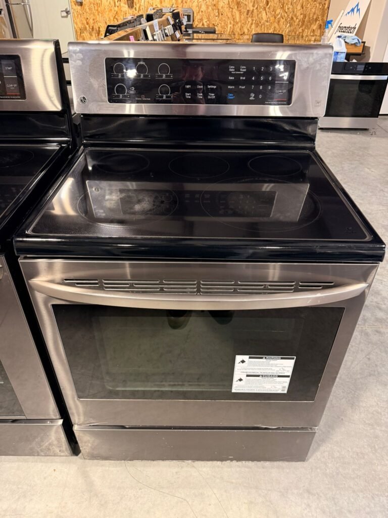 LG 6.3 cu. ft. Electric Single Oven Range - 30 Inch with True Convection and EasyClean® - Black Stainless Steel