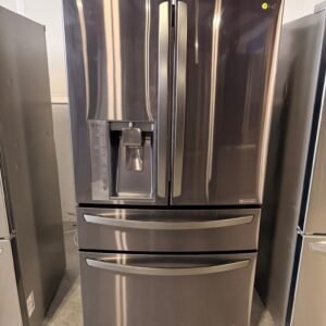 LG 23 cu. ft. Counter-Depth 4-Door French Door Refrigerator - Black Stainless Steel